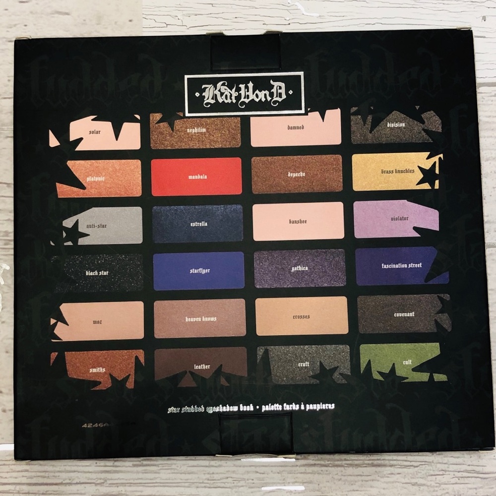 SOLD Kat Von D Star Studded Eyeshadow Book - Picture 6 of 7